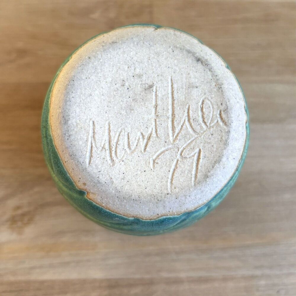 Vintage Studio Art Pottery Bud Vase Signed Martha ’99 Ceramic Hand Thrown - Picture 6 of 10